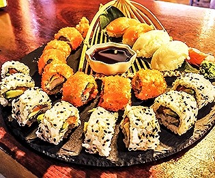 Sushi variado.