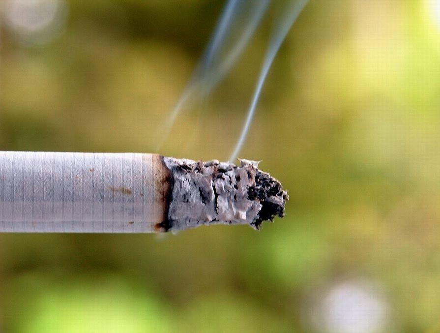 El número de fumadores ha aumentado un 3,3% en España entre 2017 y 2019.