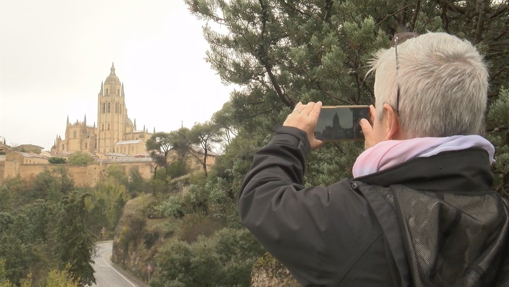 La nieve apenas deja rastro en Segovia capital
