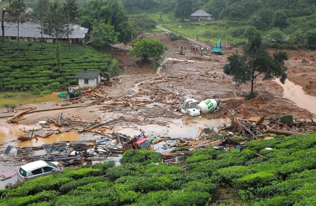 Un millar de muertos en India por las lluvias monzónicas