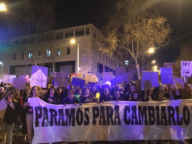 Otro histórico 8-M: 11.000 personas en las calles de Segovia
