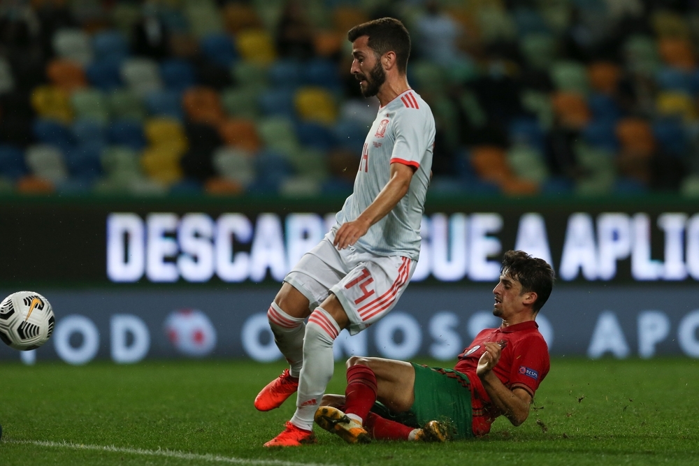 España y Portugal firman tablas