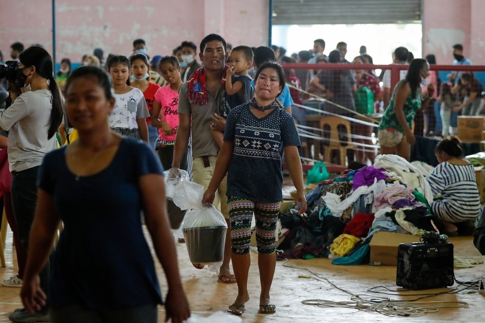 Filipinas evacua a 30.400 personas por la alerta del Taal 