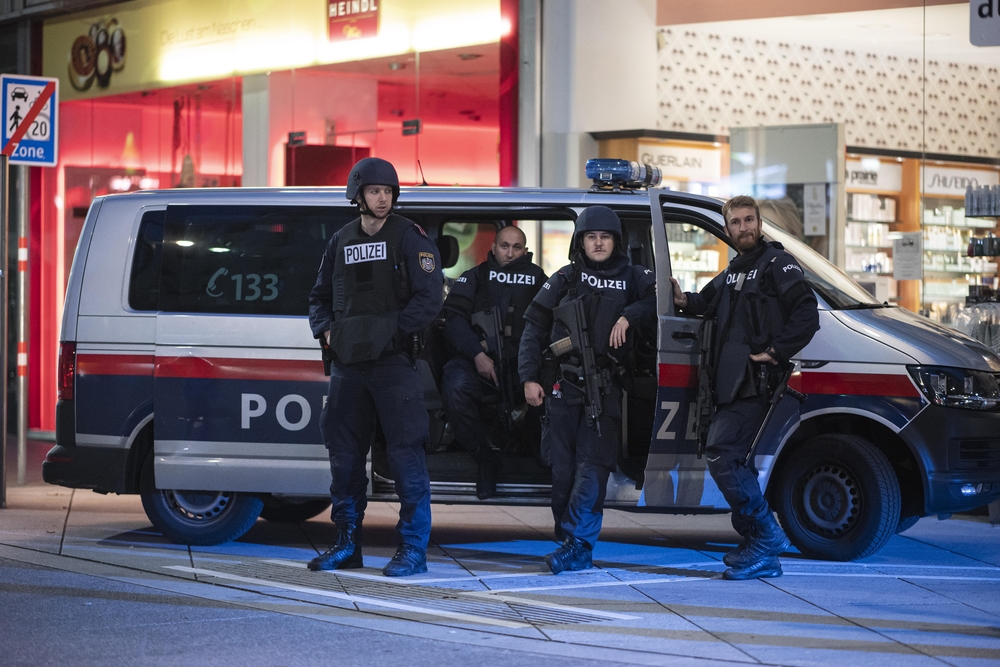 At least three people dead in Vienna terror attack  / CHRISTIAN BRUNA