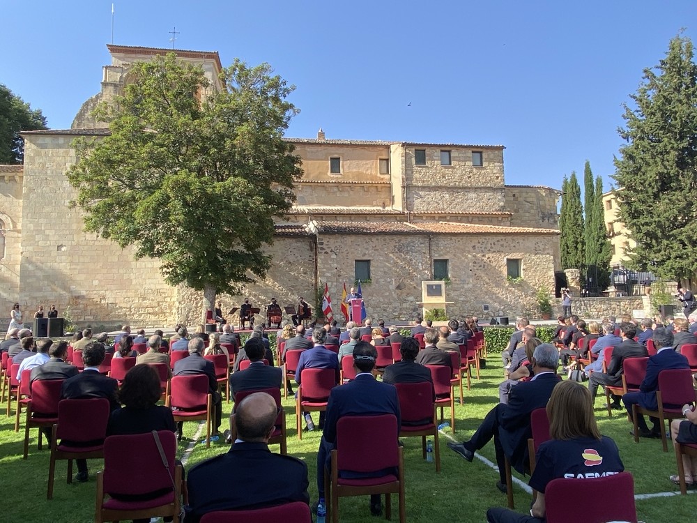 La Comunidad recuerda en Segovia a las víctimas de Covid19