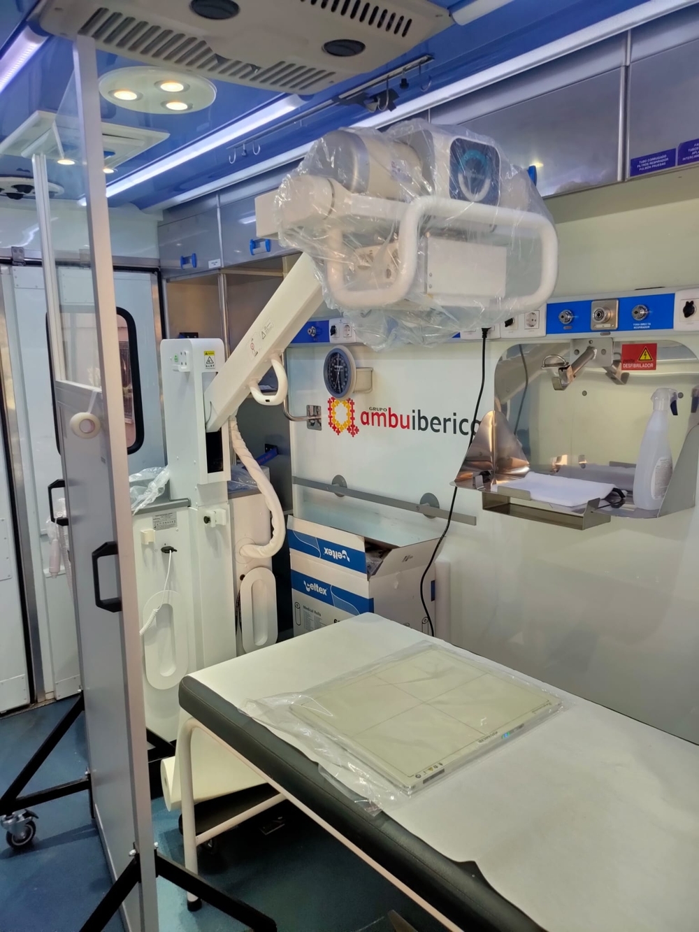 Un equipo móvil para radiografías a pacientes de los pueblos
