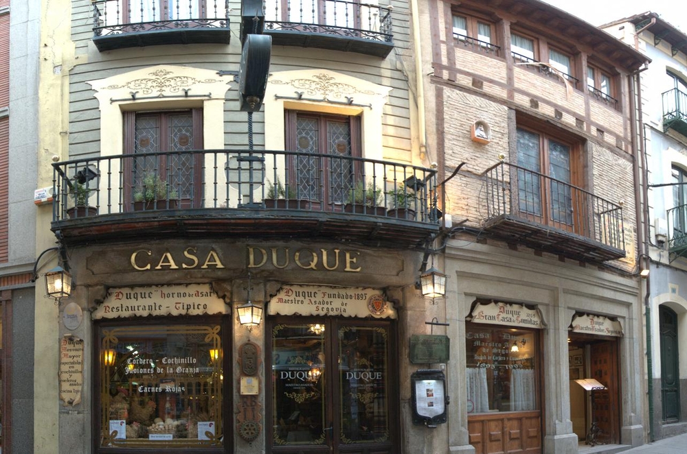 CASA DUQUE