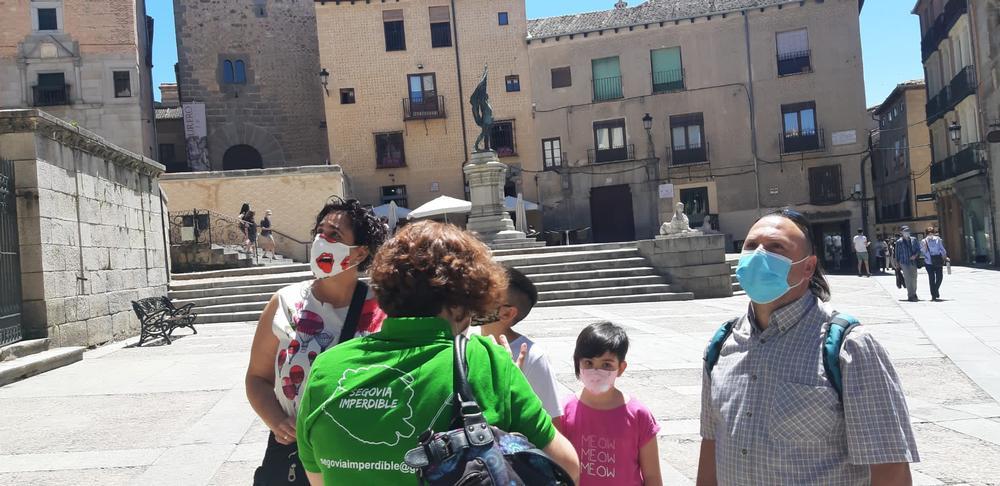 'Segovia imperdible', la reinvención de 4 guías turísticas