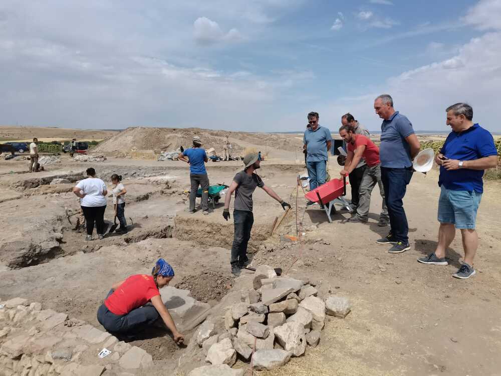 Avanzan las excavaciones en la ciudad romana de Confloenta