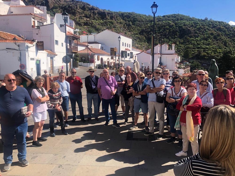 Los andariegos segovianos cumplen con la tradición en Canarias