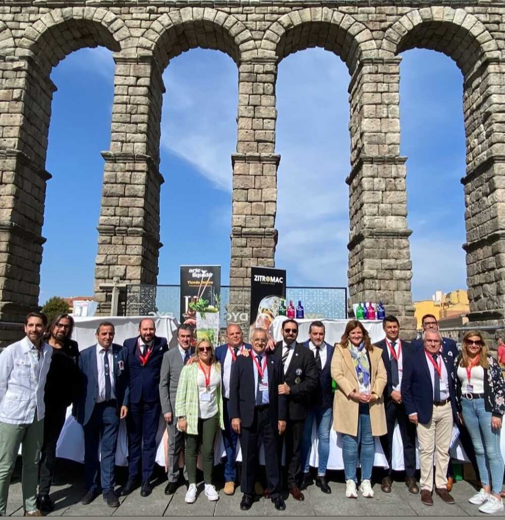 Héctor Gimeno gana en Segovia el Concurso de Coctelería de CyL