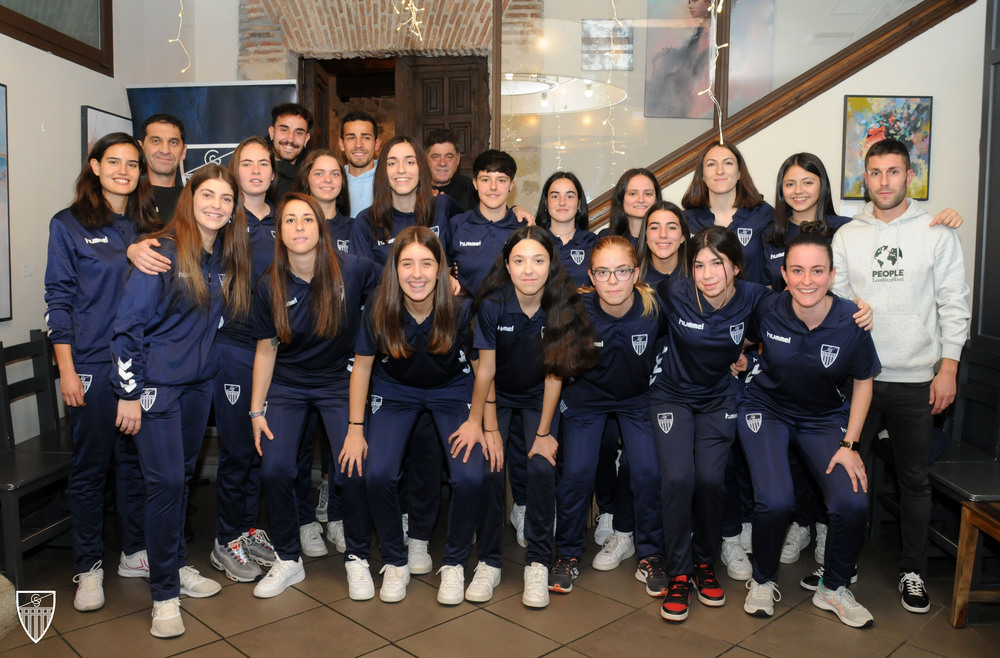 Actual equipo femenino de la Gimnástica Segoviana.