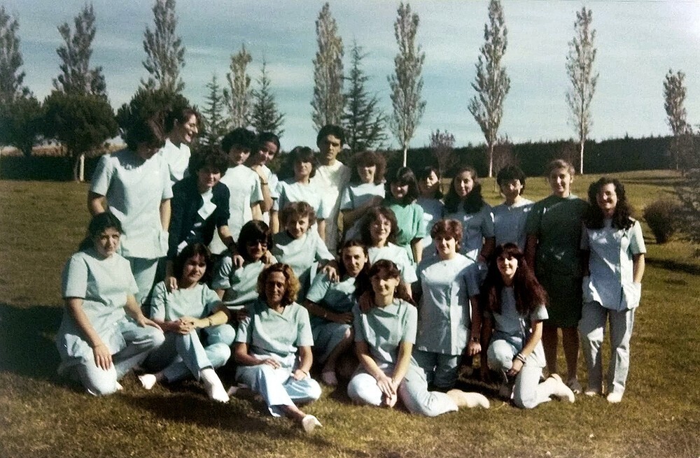 Última promoción de la antigua escuela de Enfermería, en el curso 1985-1986.