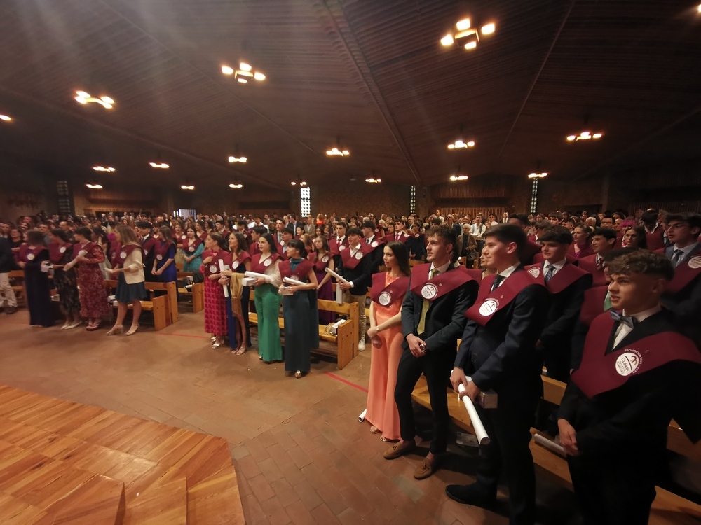 El Claret gradúa a sus alumnos de segundo de Bachillerato