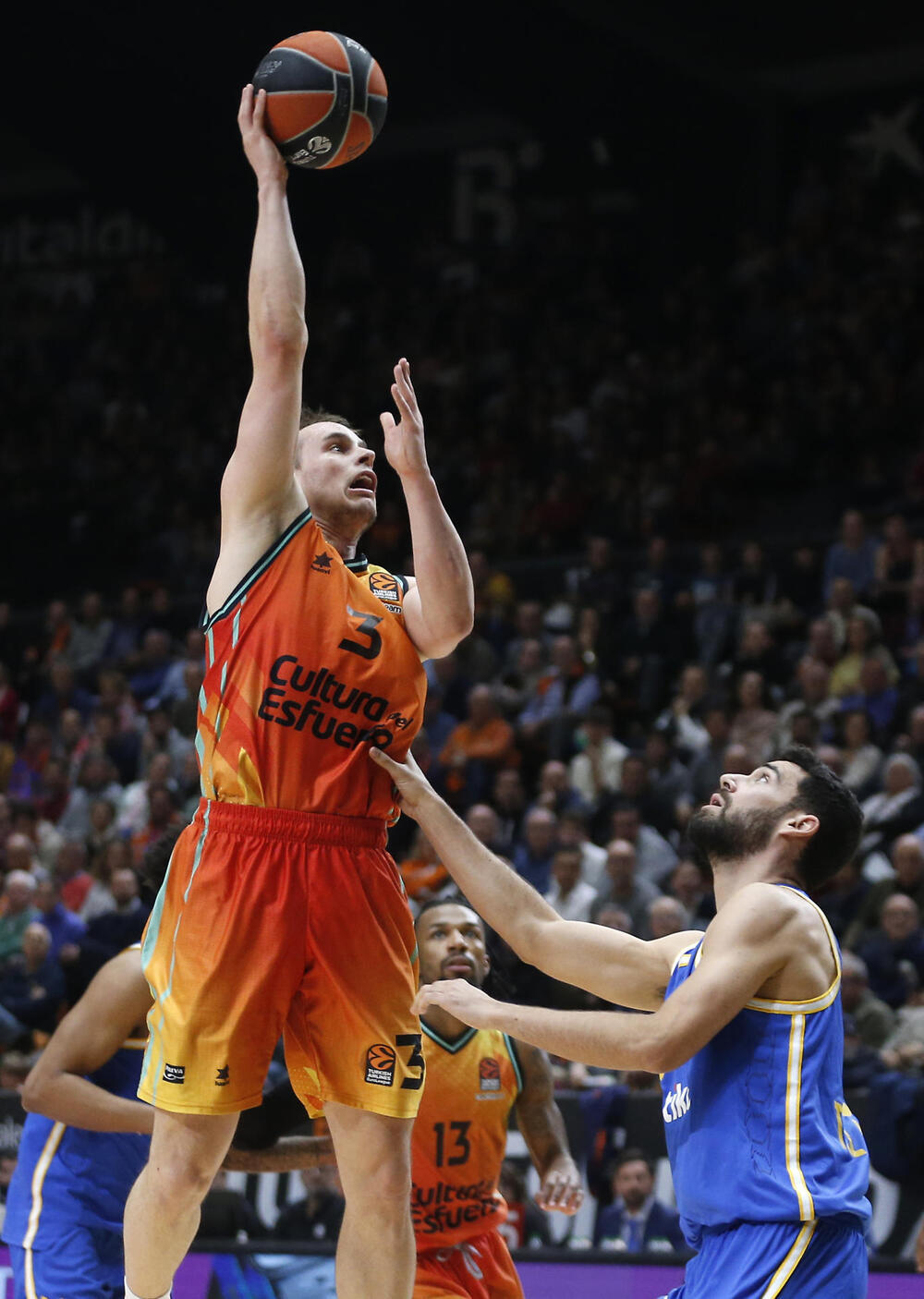 El Valencia Basket pierde fuelle ante el Maccabi