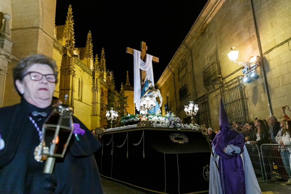 Procesi?n del Viernes Santo en Segovia  / NACHO VALVERDE