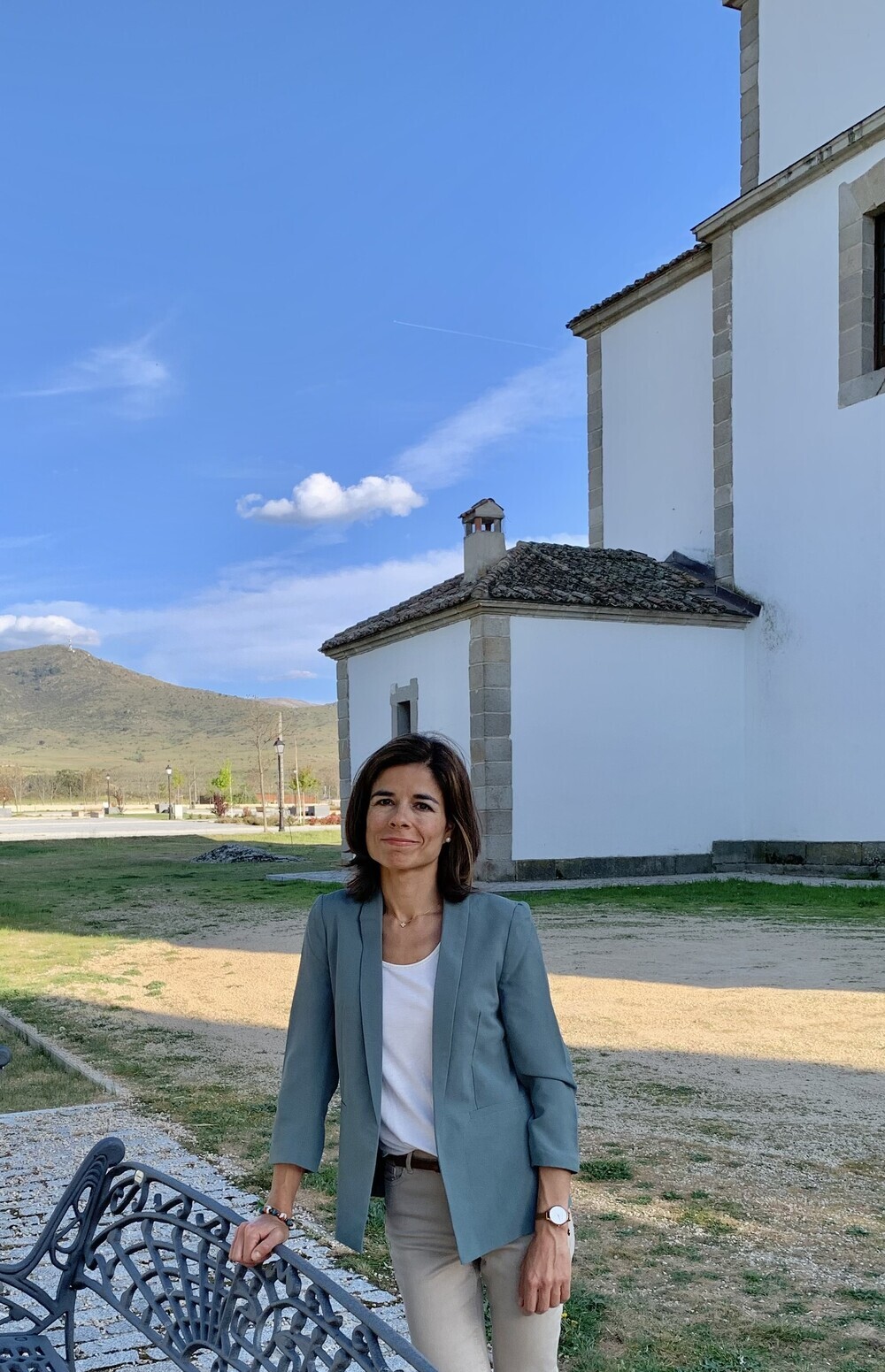 Cristina Cáceres, candidata de Vox en Trescasas.