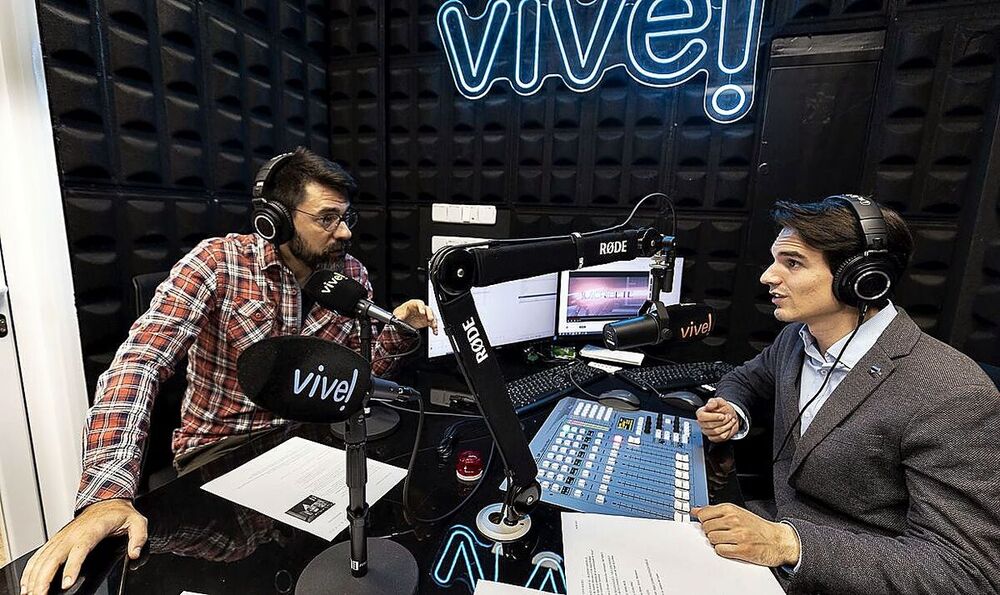 Los redactores de Vive! Radio Segovia Sergio Perela y Víctor Martín Calera.