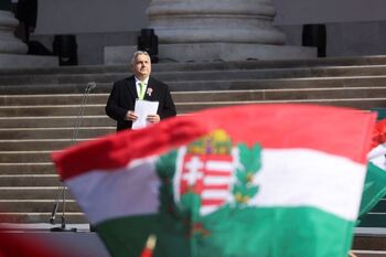 Orbán quiere 'ocupar' Bruselas para proteger a Hungría
