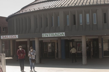 El hospital de Segovia se libra del repunte de ingresos