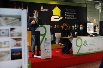 Quiñones anuncia 247 millones europeos para vivienda en CyL