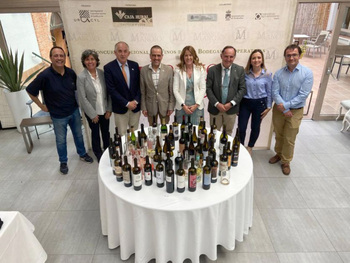 Seleccionados los 64 vinos finalistas de los Premios Manojo