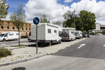 El área de caravanas seguirá en la Plaza de Toros