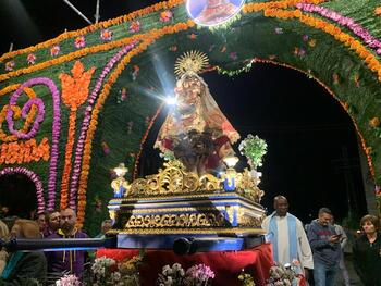 20 horas de procesión en la Bajada de la Virgen del Castillo