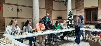 Segovia desafía a la campeona de Castilla y León de ajedrez