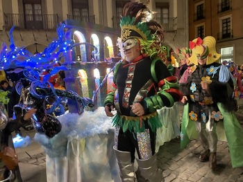Galería de fotos del primer desfile de Carnaval