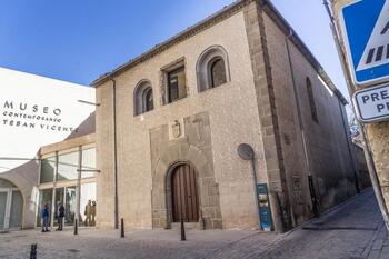 El Museo Esteban Vicente recibe cinco obras de Alberto Corazón
