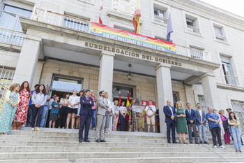 Pulso político, también en Segovia, de gestos con Orgullo