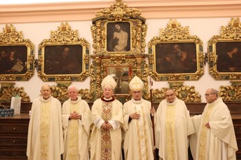 Los curas de la diócesis celebran la fiesta de su patrón