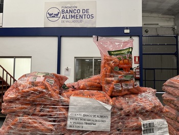 Tabuenca dona 5.000 kilos de zanahorias a Bancos de Alimentos