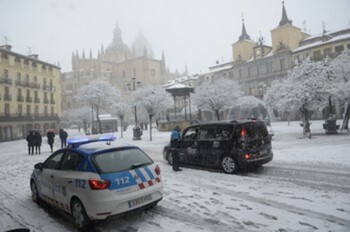 Segovia activa el dispositivo de nevadas