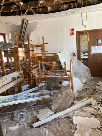 El PSOE denuncia un derrumbe en la Casa de los Picos