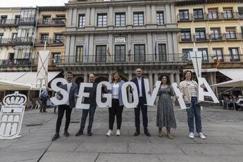 Inicio de campaña con el futuro político de Segovia en el aire