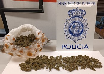 Detenido por llevar medio kilo de marihuana