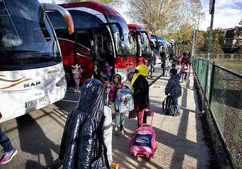 La DGT realizará más de 300 controles a los buses escolares
