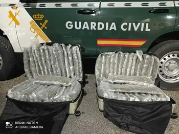 Detenido en Segovia con 34 kilos de marihuana en dos maletas
