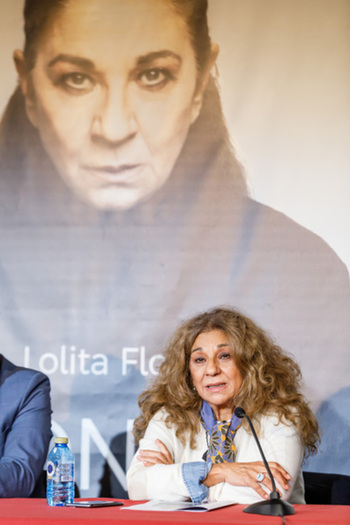 Lolita estrena 'Poncia' en el Teatro Juan Bravo