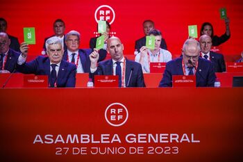 Rubiales propone construir un estadio nacional para la Roja