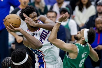 Los Celtics revientan el regreso de Embiid