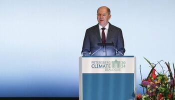 Scholz pide más rapidez en lucha contra cambio climático