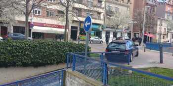 Piden una señal anti-atropellos en el parking de José Zorrilla