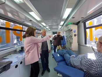El 'Autobús de Plasma' recoge las donaciones de los segovianos