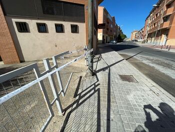 Muere un motorista tras sufrir un accidente en Segovia capital