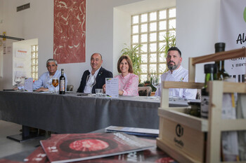 La Diputación presenta en Coca su quinto menú Kilómetro Cero