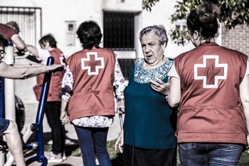 La ayuda de Cruz Roja llega a 12.398 personas en 2023