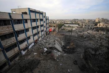 Ascienden a 24.300 los palestinos muertos en la Franja de Gaza